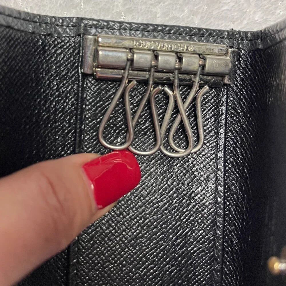 Louis Vuitton 4 Gray Multicle Taiga Black Key Case Ardoise
